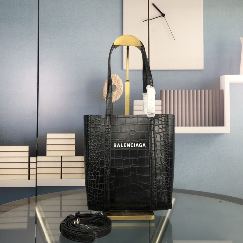 Ba*len*cia*ga top handle bags